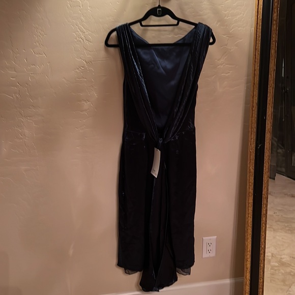 NWT FAME And PARTNERS Harley Midi Dress - Picture 7 of 13